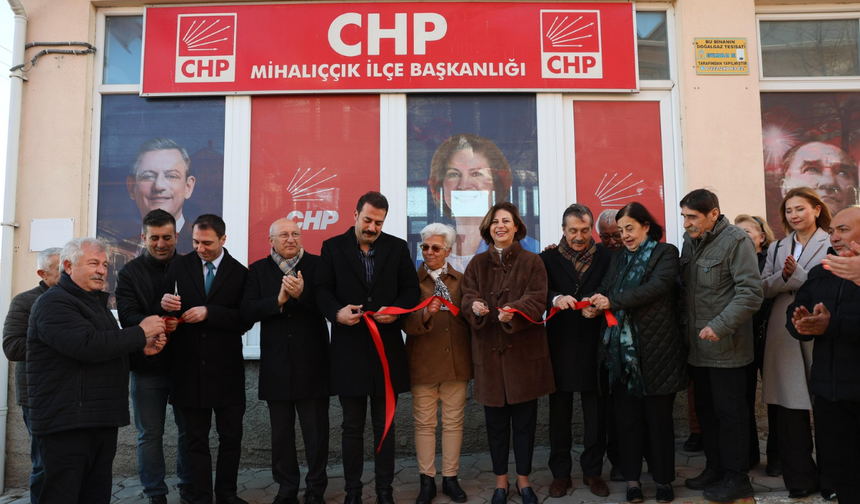 Cumhuriyet Halk Partisi Mihalıççık İlçe Başkanlığı yeni binası açıldı