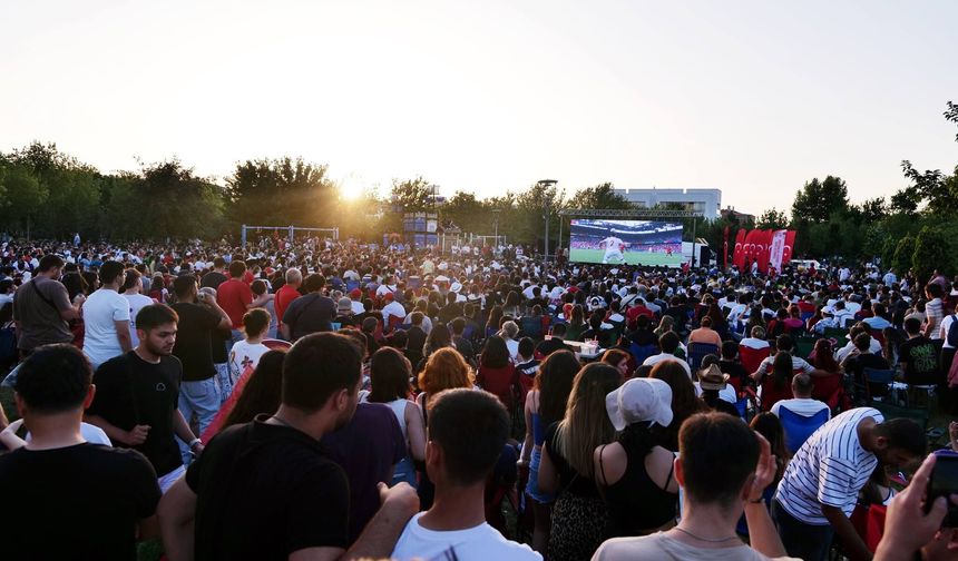 Eskişehir'de milli maç için dev ekran kurulacak