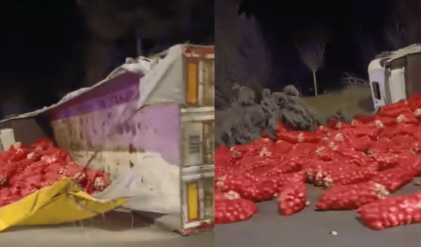 Eskişehir'de kontrolden çıkan tır devrildi: Çuvallar yola savruldu