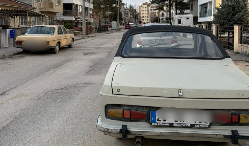 Eskişehir'de bu sokak 80’ler nostaljisi yaşatıyor