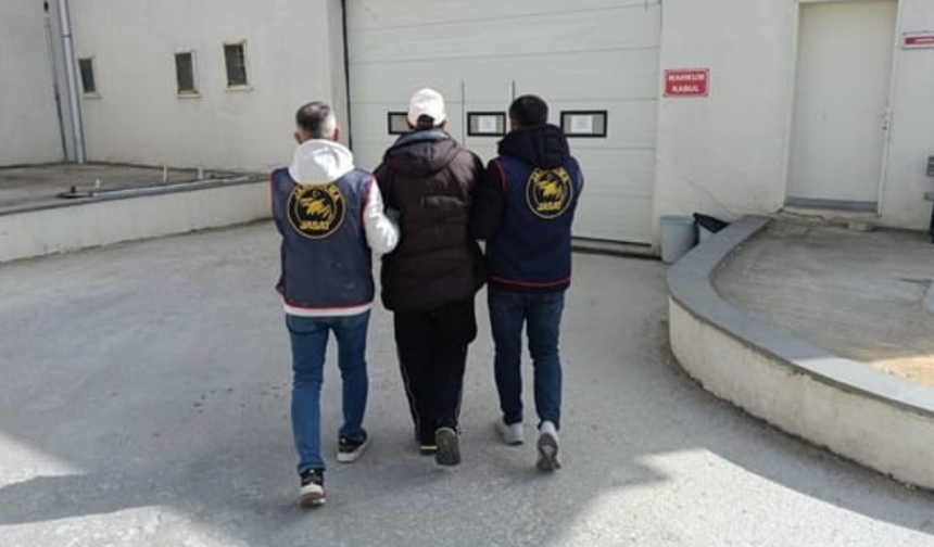 Eskişehir'de 21 yıl hapis cezası bulunan dolandırıcı yakalandı
