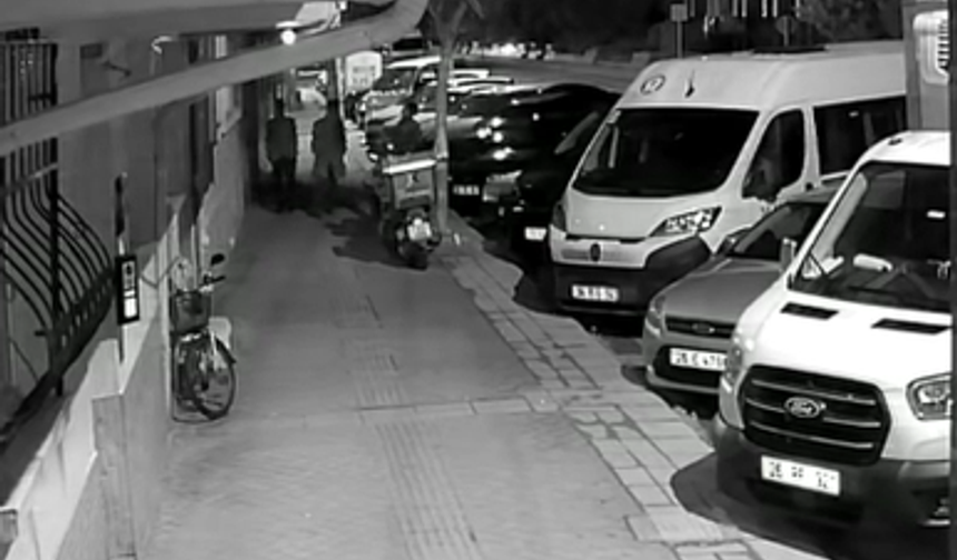 Eskişehir'de üç şahıs çalıntı araçla kaçarken yakalandı!