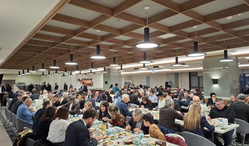 Eskişehir'de iftar sofrası sağlık çalışanları için kuruldu