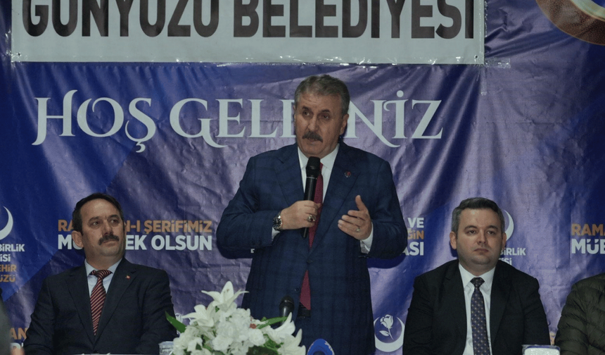 Mustafa Destici Eskişehir'de iftar programında konuştu: "Türkiye güçlü olmak zorunda"