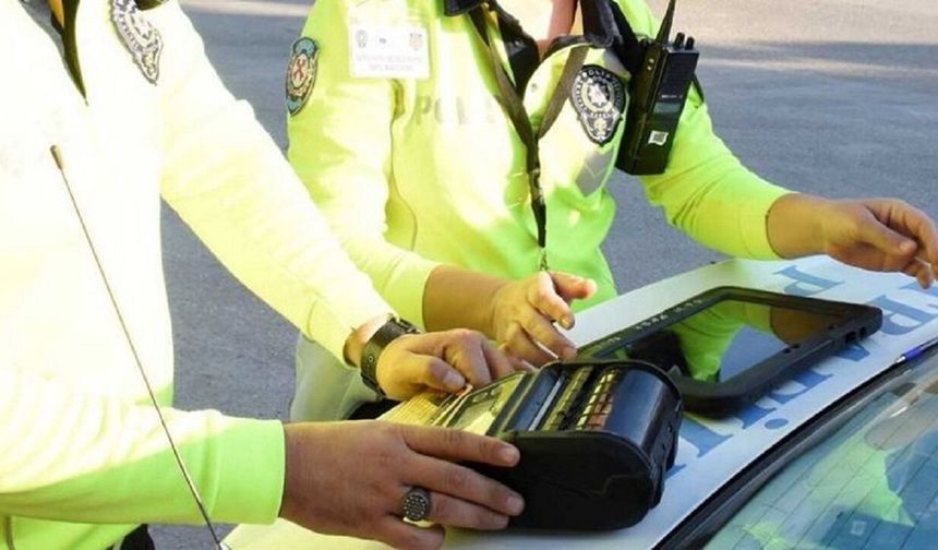 Eskişehir'de 8 bin 121 trafik cezası kesildi: 375 araç trafikten men edildi
