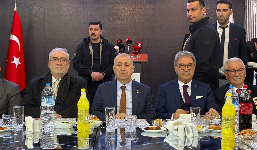 Zafer Partisi Eskişehir İl Başkanlığı'nın iftarı, Ümit Özdağ'ın katılımıyla gerçekleştirildi