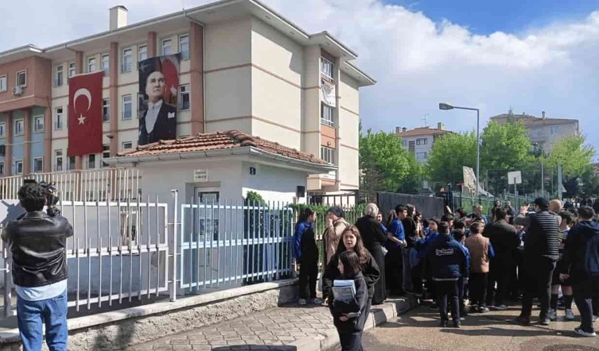 5. sınıf öğrencisi okula silah getirdi: ‘Görünce korkudan elim ayağıma dolanmıştı’