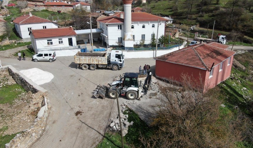 İnönü’de vatandaşların 3 talebi hayata geçiriliyor