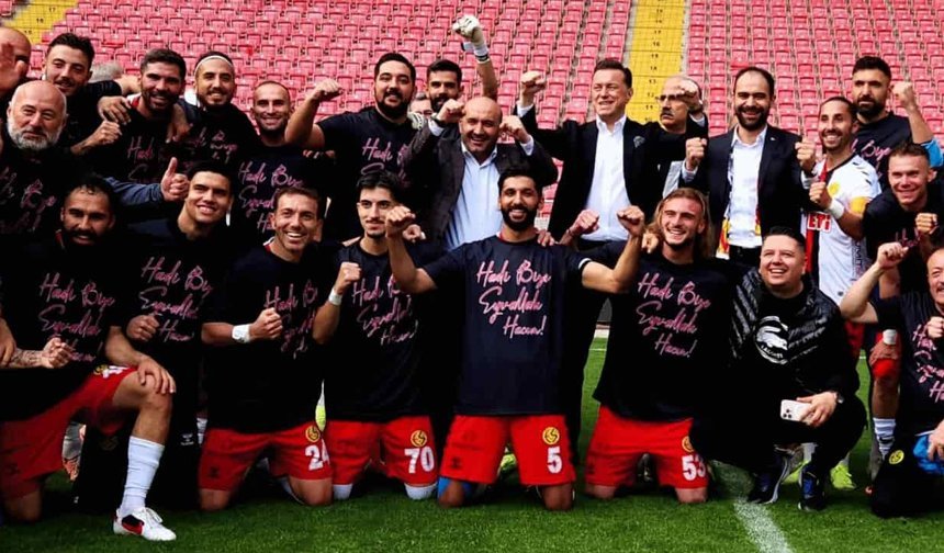 AK Parti Eskişehir'den Eskişehirspor'a 226 bin TL'lik prim desteği