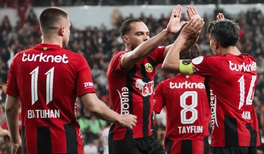 Adım adım şampiyonluğa! Es Es'in yarı final takvimi belli oldu