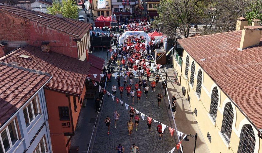 Eskişehir'de Şükrü Saban Yol Koşusu nefes kesti