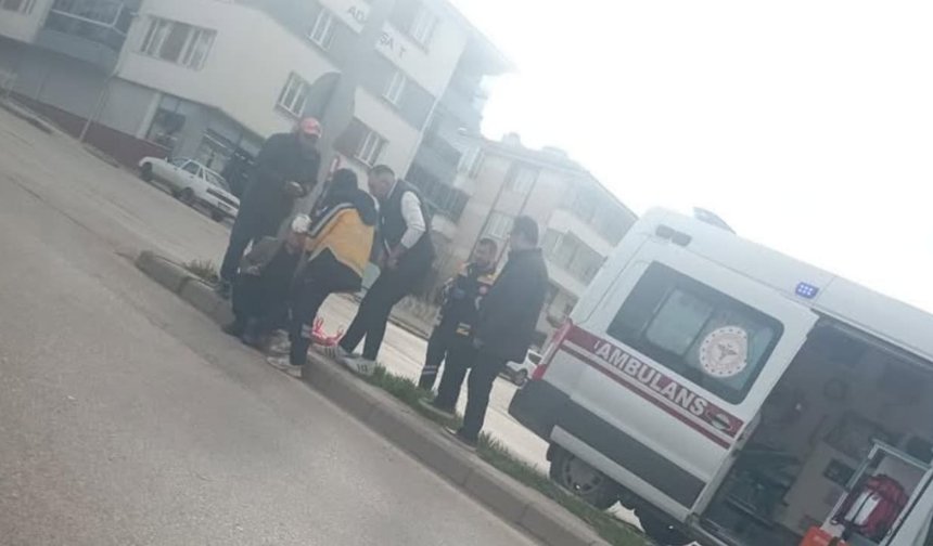 Eskişehir'de karşıdan karşıya geçmeye çalışan yayaya otomobil çarptı