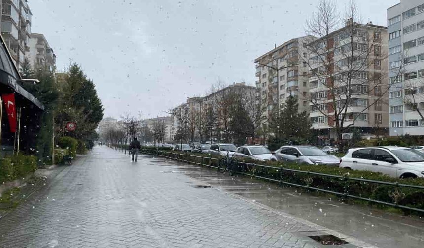 Eskişehir'de hafta sonu plan yapanlar dikkat: Kar yağışı devam edecek