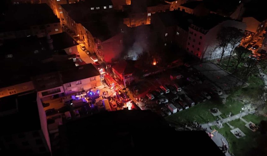 Eskişehir'de patlama sesi mahalleyi ayağa kaldırdı: Alevler her yeri sardı