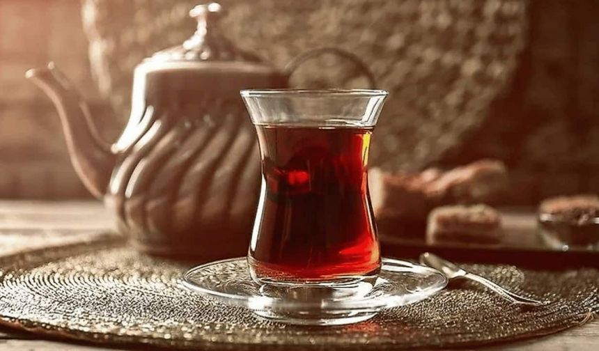 Eskişehir'de çay artık 15 TL