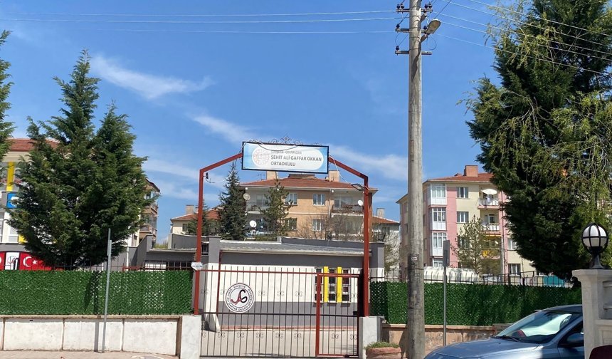 Eskişehir'de okul çevresinde şüpheli şahıs ihbarı! Polis harekete geçti