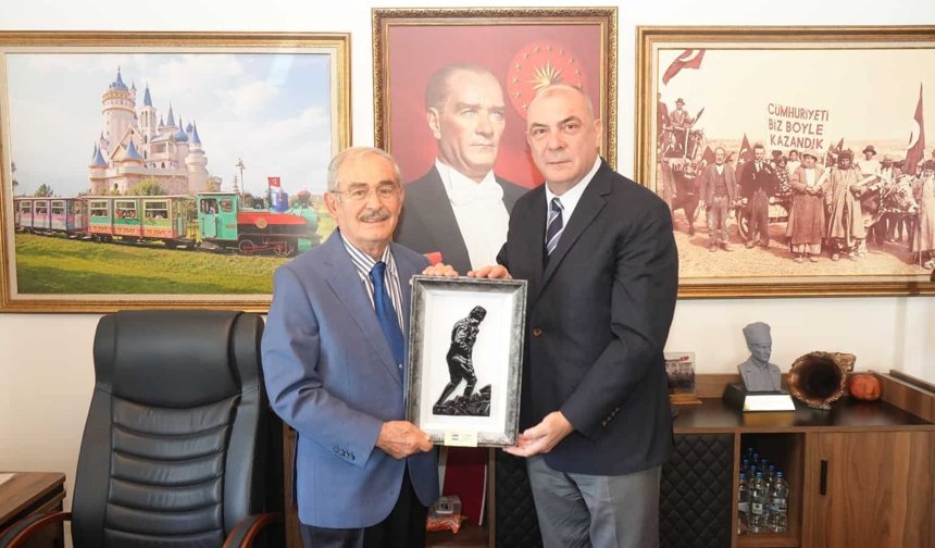 Celalettin Kesikbaş ve Yılmaz Büyükerşen bir araya geldi