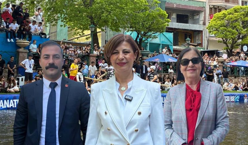 Eskişehir’de 19 Mayıs coşkusu: “Gerçekten sığmıyoruz Porsuk’a, dolup taşıyoruz”