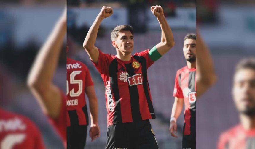 Akın Akman: "Eskişehirspor formasını giymek benim için büyük bir onurdu"
