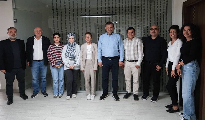 Büyükşehir'den Eskisehir.net'e bayram ziyareti