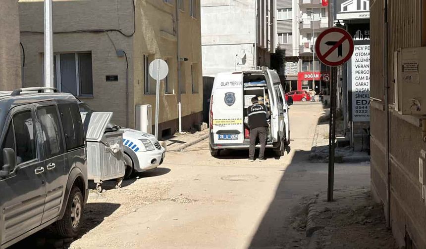Eskişehir'de bir çocuk babası, eşi tarafından ölü bulundu