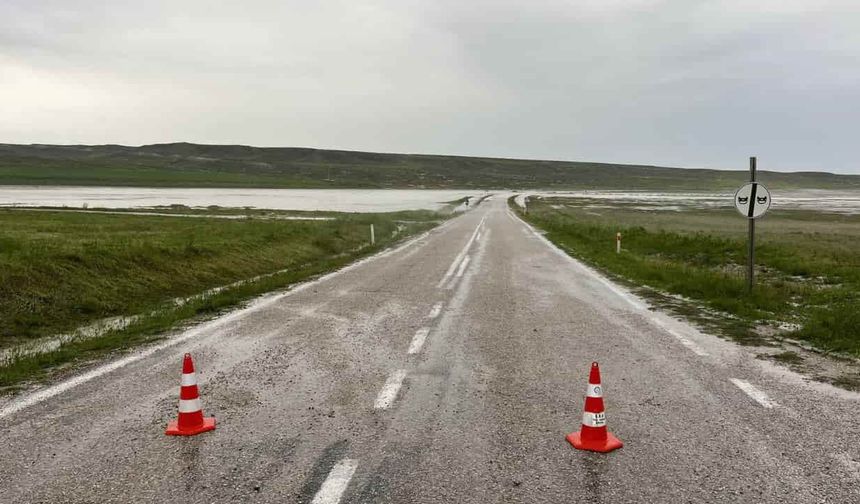 Günyüzü-Polatlı yolu sel taşkını nedeniyle kapatılmıştı: Yeni duyuru yapıldı