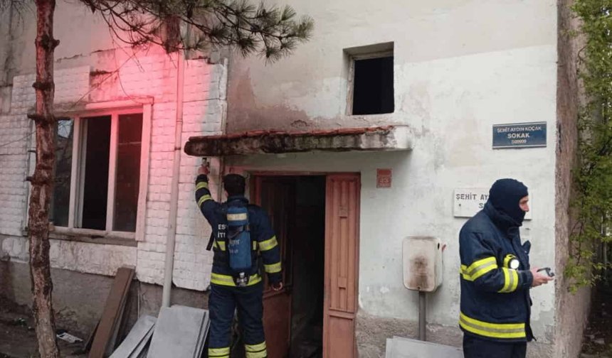 Eskişehir'de yangın faciası: Alevler arasında kalan kadın hayatını kaybetti