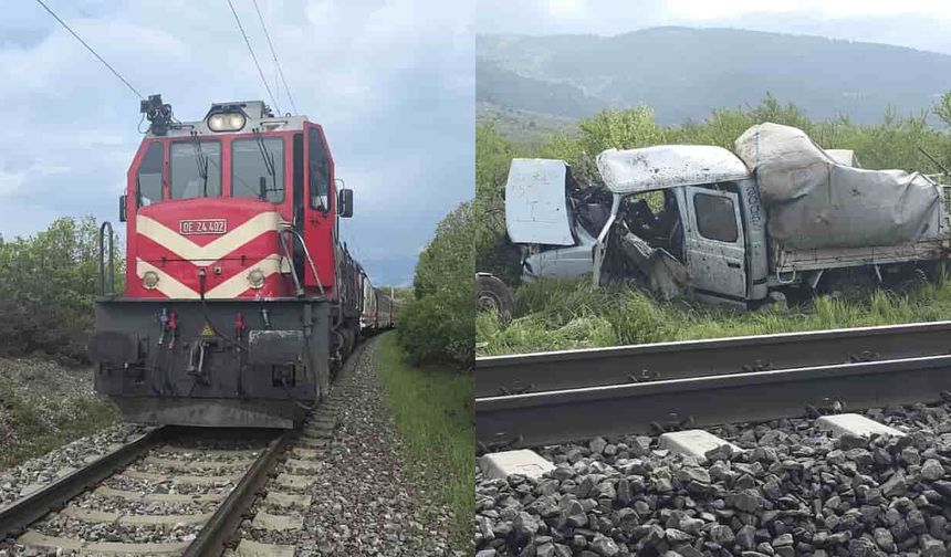 Yolcu treni kamyonete çarpmıştı: Acı haber geldi