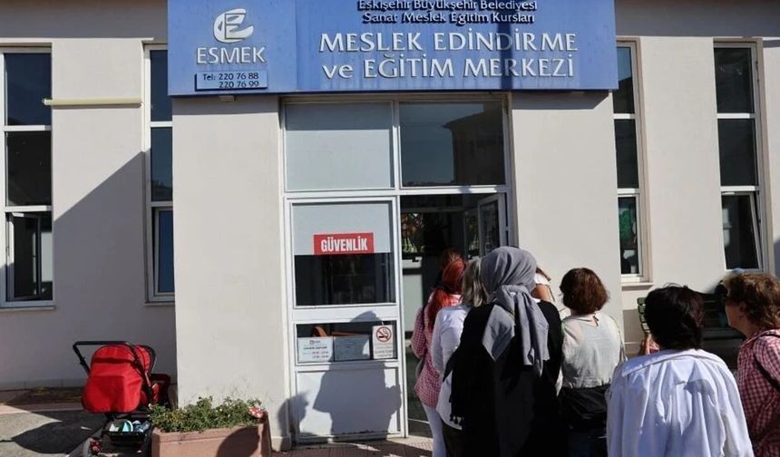 ESMEK kursları için eğitmen aranıyor: Başvuru şartları açıklandı!