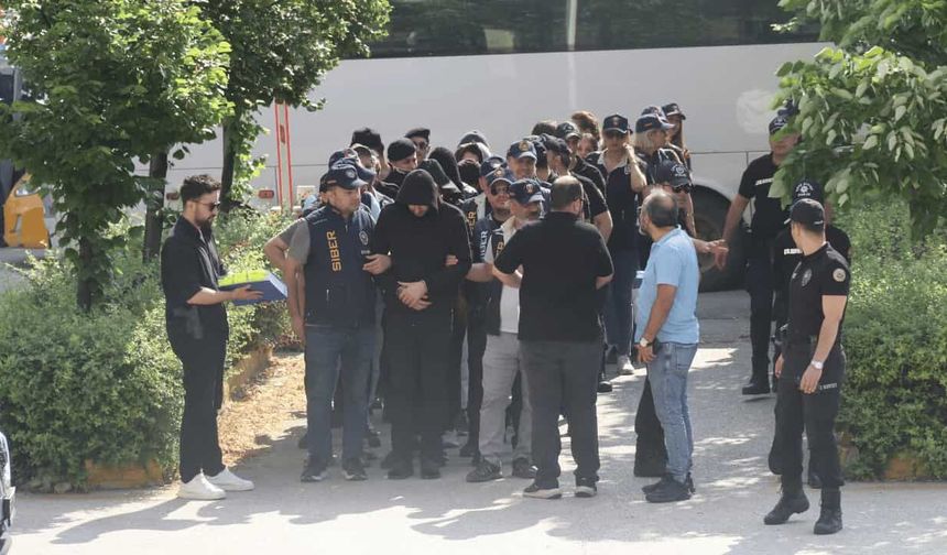Eskişehir'de 2,3 milyar liralık dev vurgun: 14 şüpheli adliyeye sevk edildi