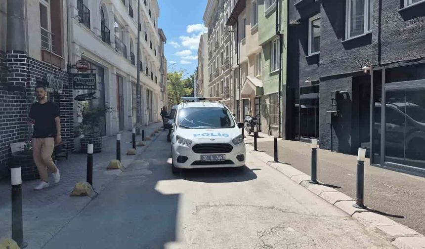 Eskişehir'de 30 yaşındaki genç ölü bulundu