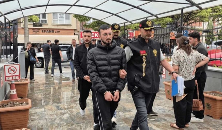 Eskişehir'de çıkan kız arkadaş kavgasında 26 yaşındaki genç silahla vurulmuştu: 2 şüpheli tutuklandı