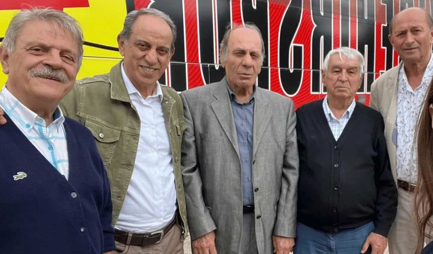 Eskişehirspor efsaneleri 61. yılda konuştu: “Bu kulüp sevgiyle ayağa kalkar”