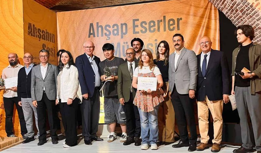 9. Uluslararası Ahşap Heykel Festivali sanatseverlerle buluştu