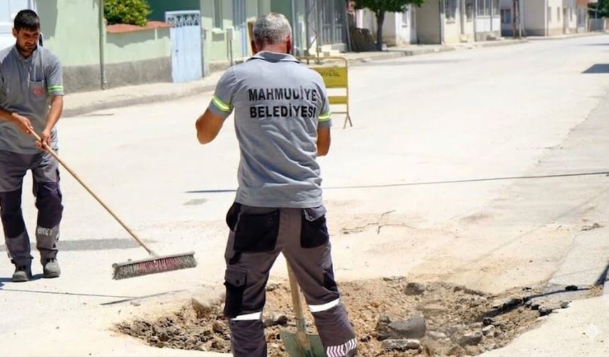 Mahmudiye kapalı pazaryeri aydınlatma ve kamera sistemleriyle yenileniyor