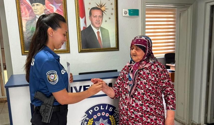 Eskişehir'de 18 gramlık iki burma bilezik sahibine böyle ulaştı
