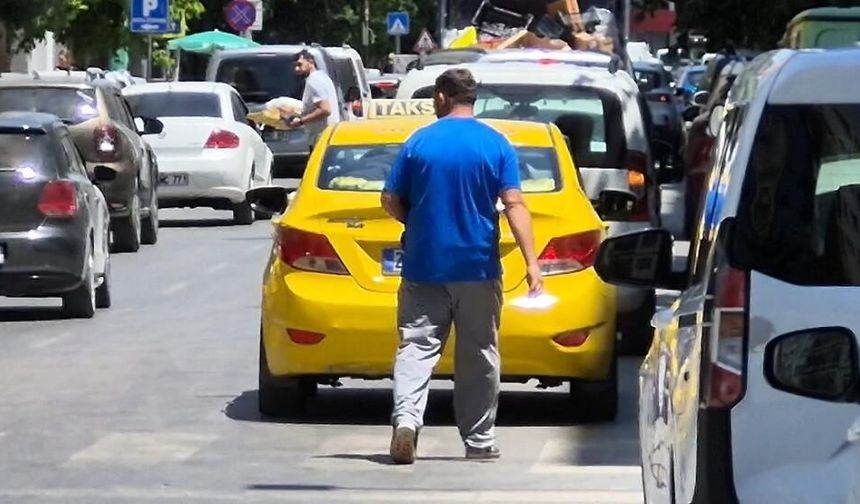 Eskişehir'de denetime giren sürücü pişman oldu! Motosikletle geldi, taksiyle gitti