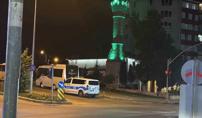 Eskişehir'de madde etkisindeki şahıs cami şadırvanında hareketsiz halde bulundu
