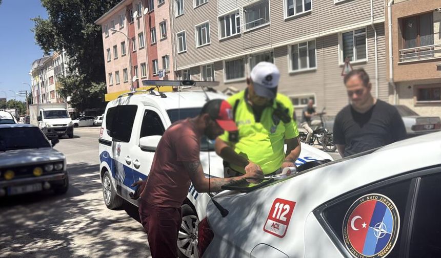 Eskişehir'de sahte plakalı kamyonetin sürücüsüne para cezası