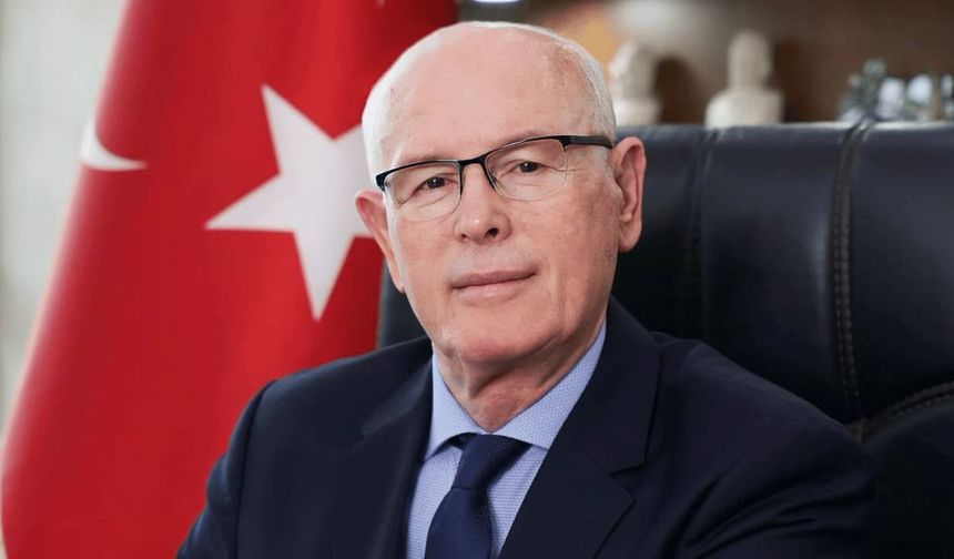 Türkiye’nin En Başarılı Büyükşehir İlçe Belediye Başkanı Kazım Kurt seçildi