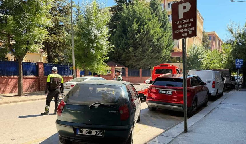 Eskişehir'de hatalı park denetimi: O alana park eden sürücülere ceza yağdı