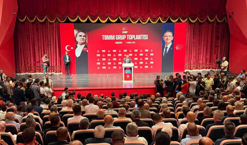 Özel'in Eskişehir'deki grup toplantısı başladı