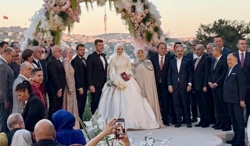 Karacan Ailesi’nin mutlu günü
