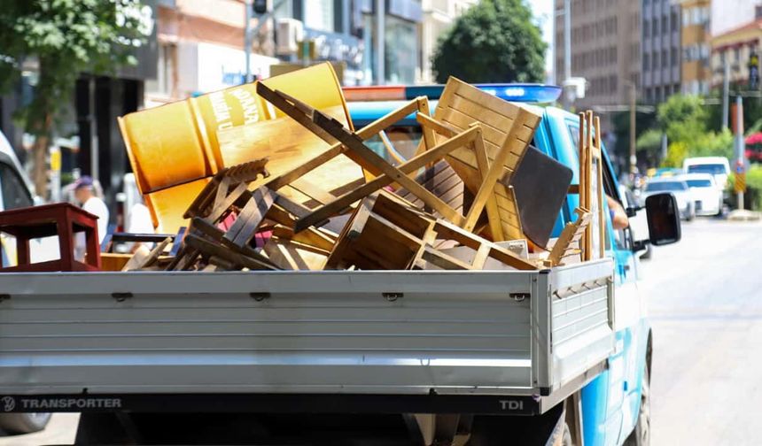 Zabıta ekipleri göz açtırmıyor: Eskişehir'de kamusal alan işgaline idari ve cezai işlem