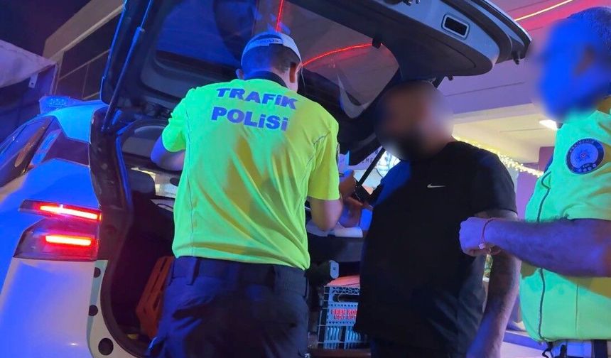 Eskişehir'de kaza yapıp kaçtı, çorbacıda yakalandı! 436 bin TL ceza kesildi