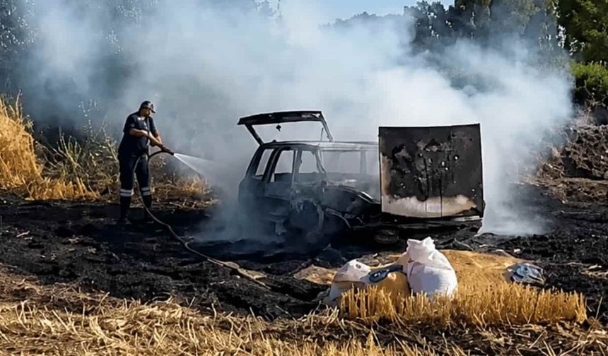 Eskişehir'de korkutan yangın: Araç kül oldu