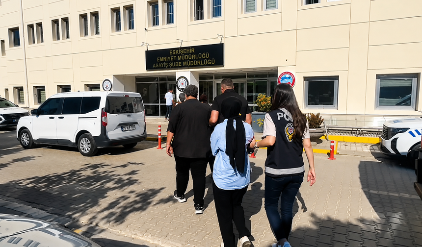 Sahte modem ağına Eskişehir merkezli operasyon
