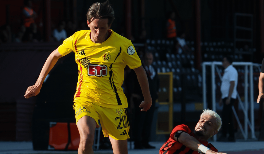 Eskişehirspor maçında ilk yarı gol sesi çıkmadı