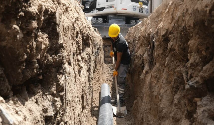 ESKİ 2 mahallede kanalizasyon hatlarını tamamladı