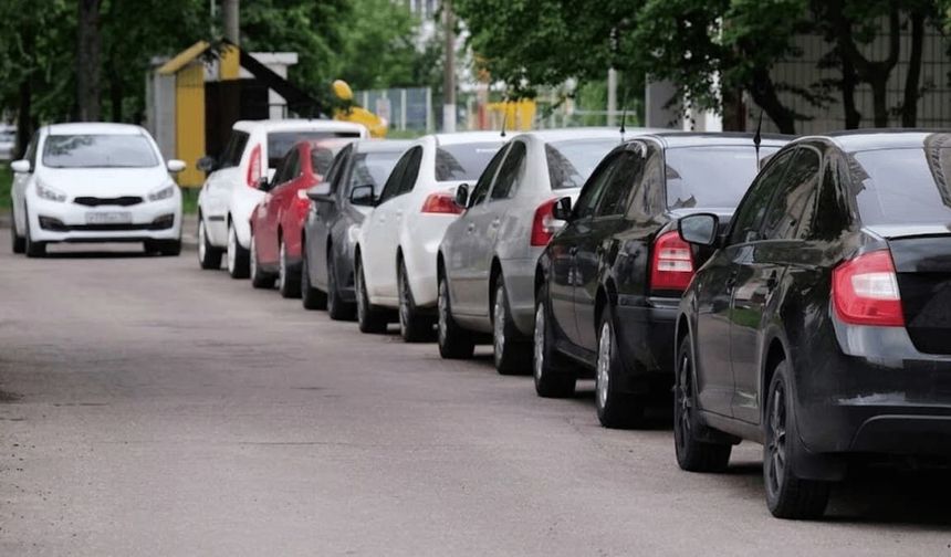 Eskişehir’de ikinci sıra park yapanlar dikkat! 5 cadde kamerayla denetlenecek